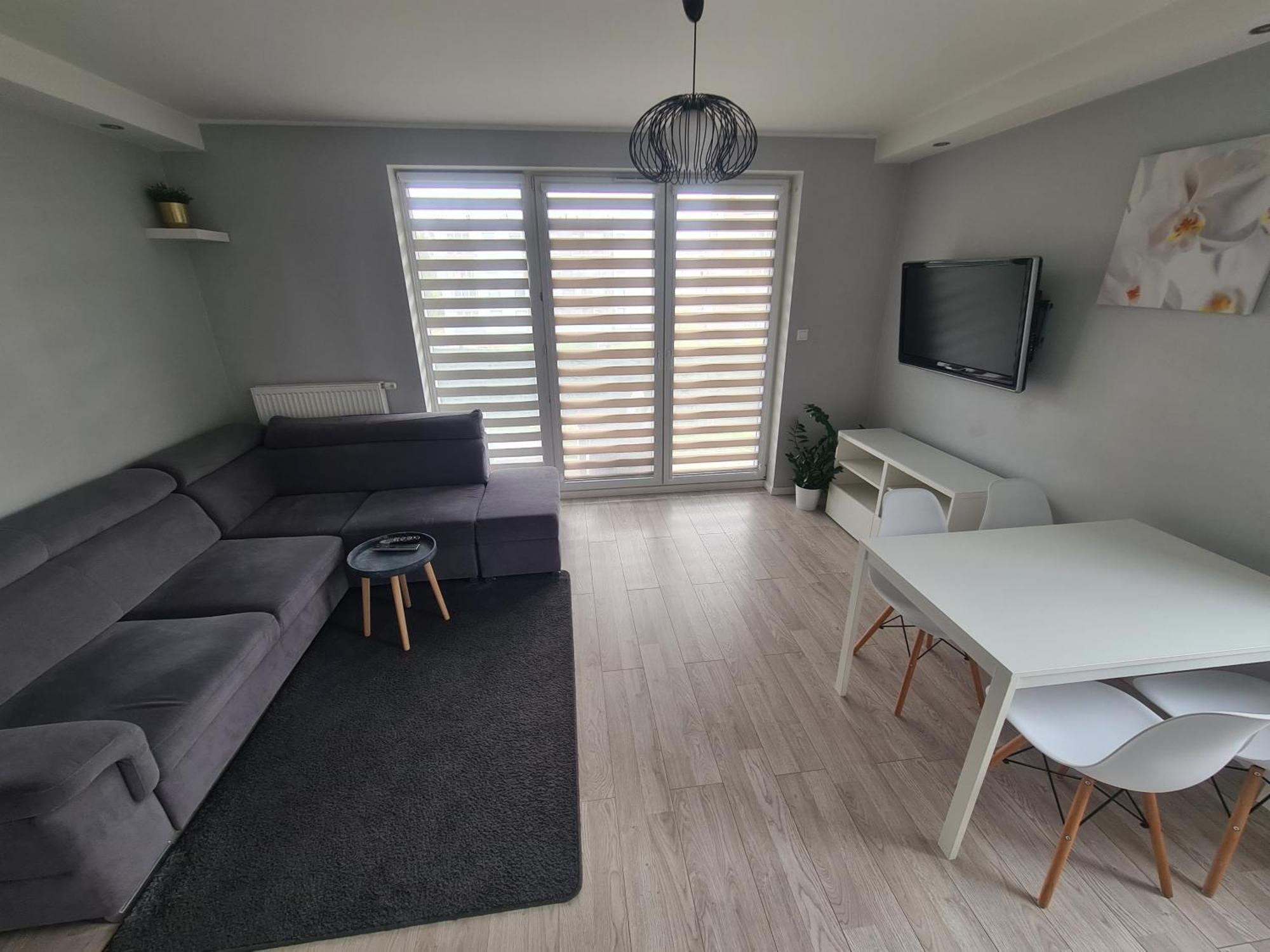 Apartament Rodzinny Z Ogrodkiem กดัญสก์ ภายนอก รูปภาพ